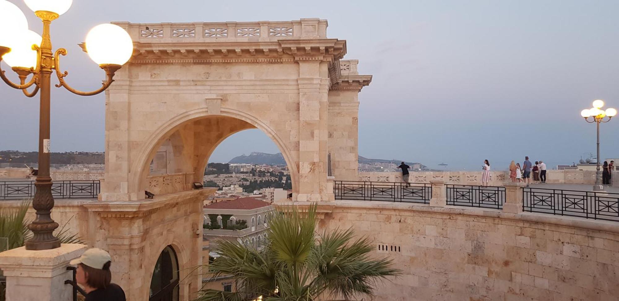Eva Luxury Suite Cagliari Exterior photo